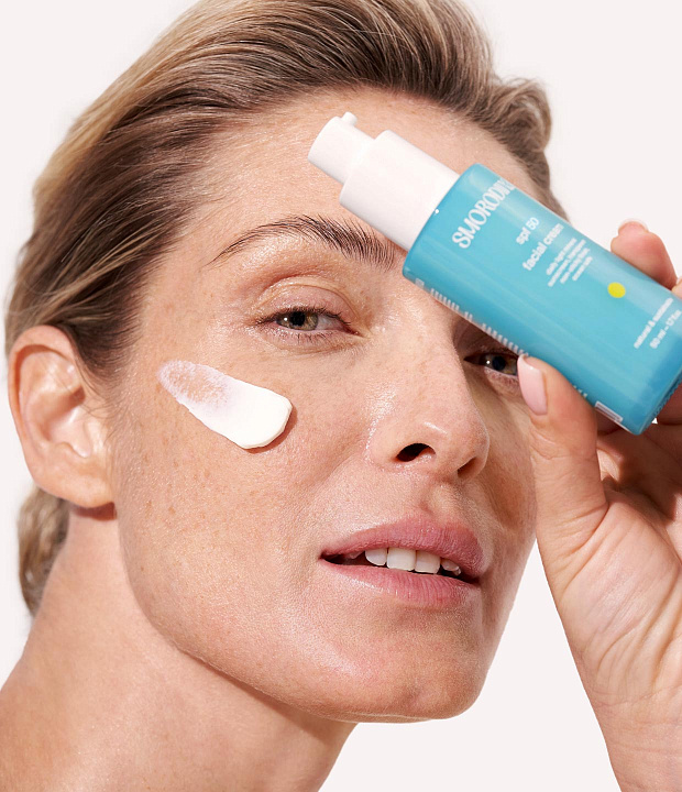Увлажняющий солнцезащитный крем для лица  SPF 50